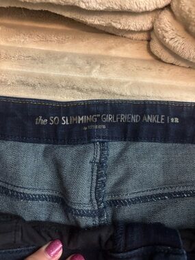 Chico’s Women’s So Slimming Girlfriend Ankle Jeans in Dark Wash Size 2R